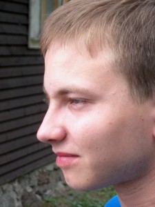 im002380